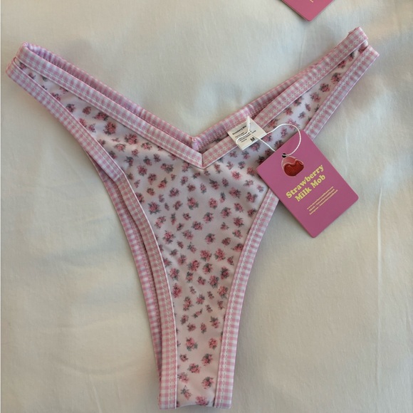 Strawberry Milkmob Pink Floral Bikini Set - Picture 3 of 3